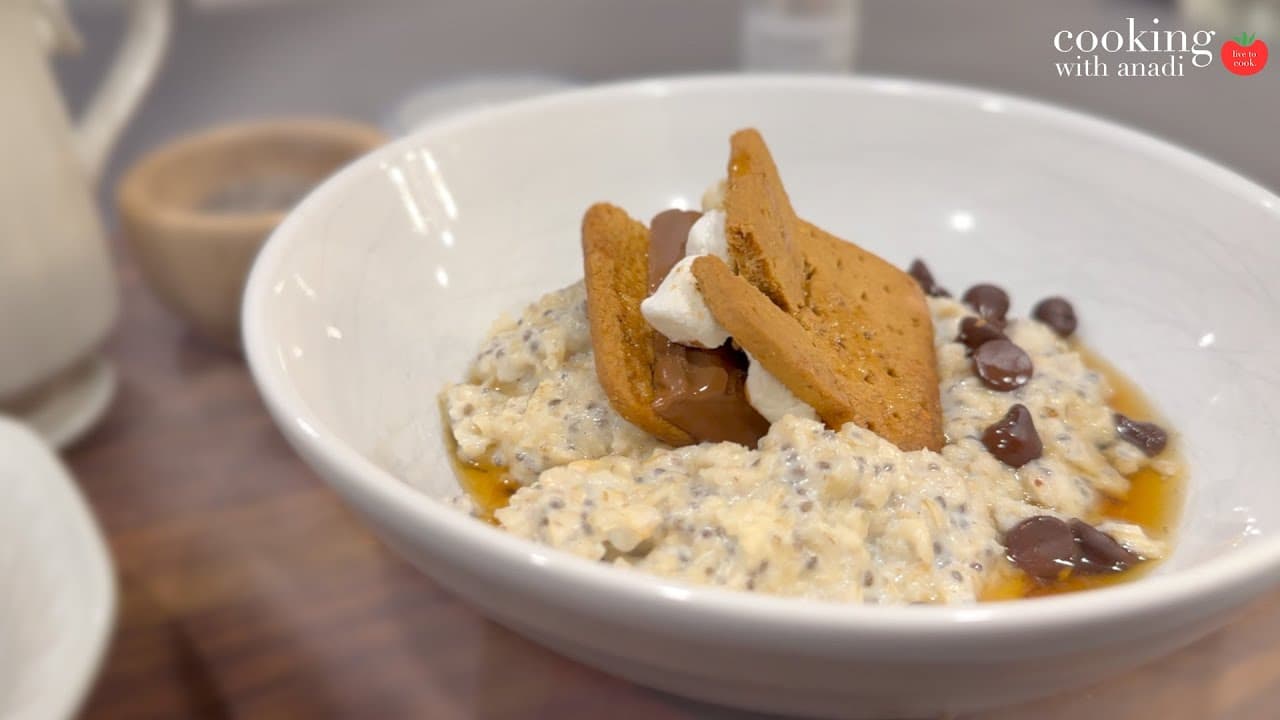 Thumbnail for The Best Chocolate Chip S'mores Oatmeal Hedre: