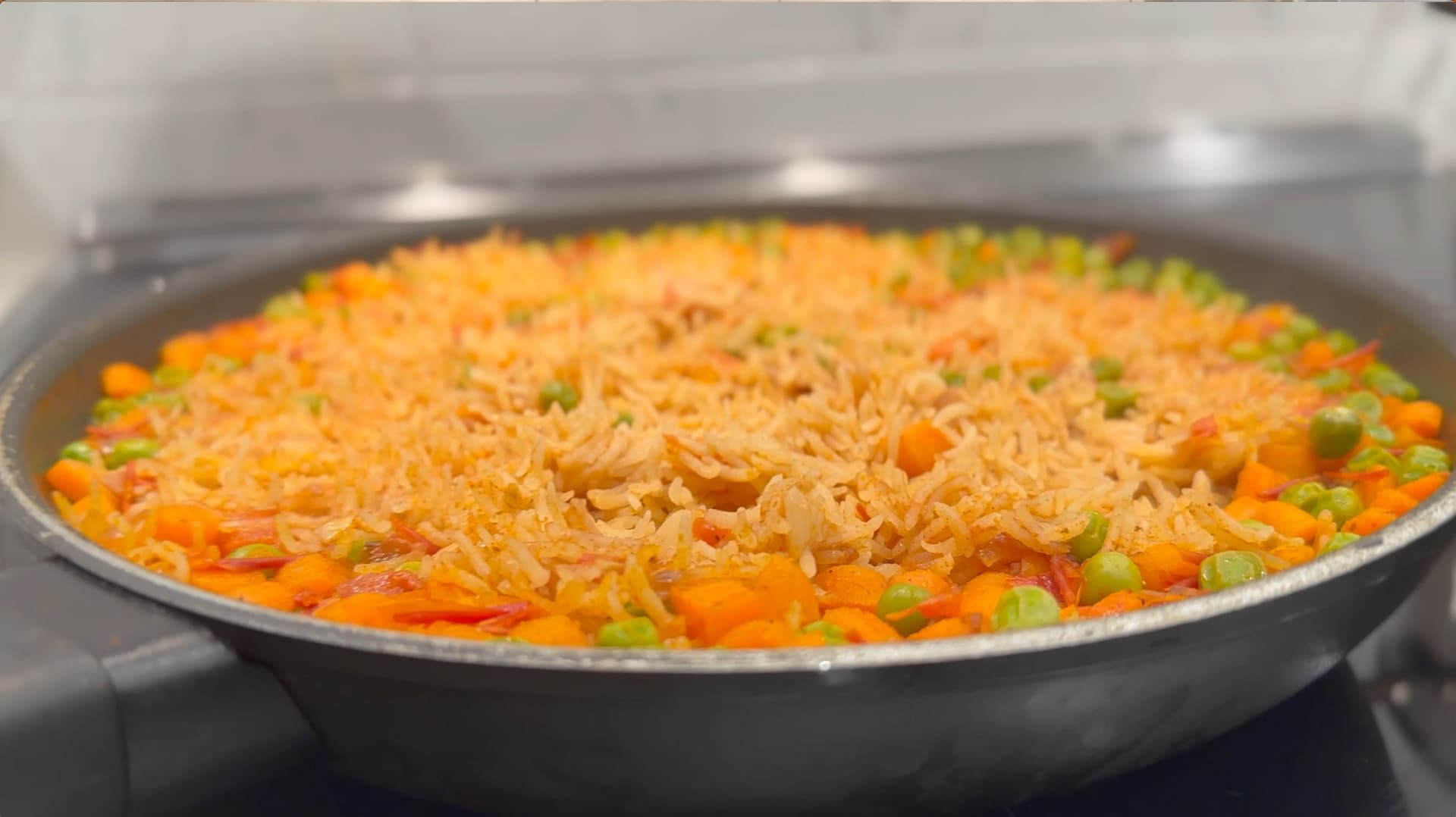 Easy Restaurant-Style Mexican Tomato Rice Recipe