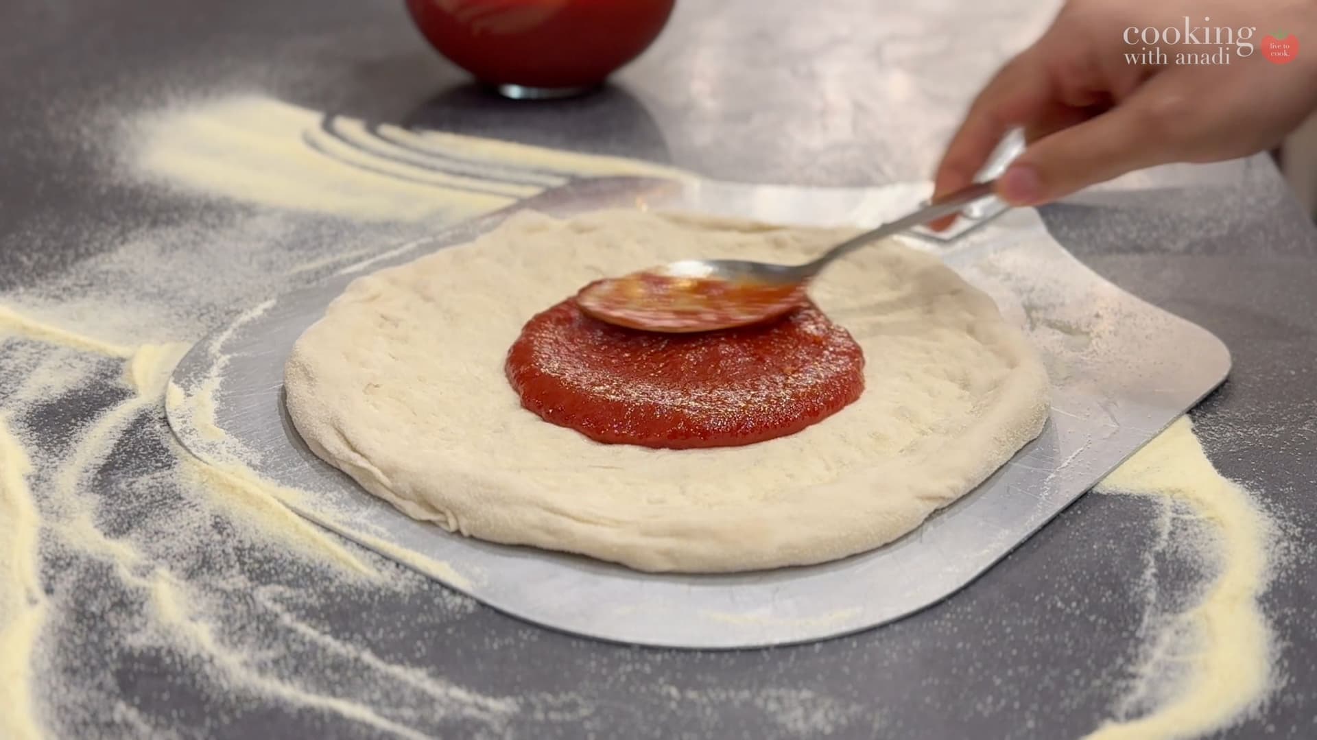 Quick & Easy No-Cook Italian Pizza Sauce Recipe
