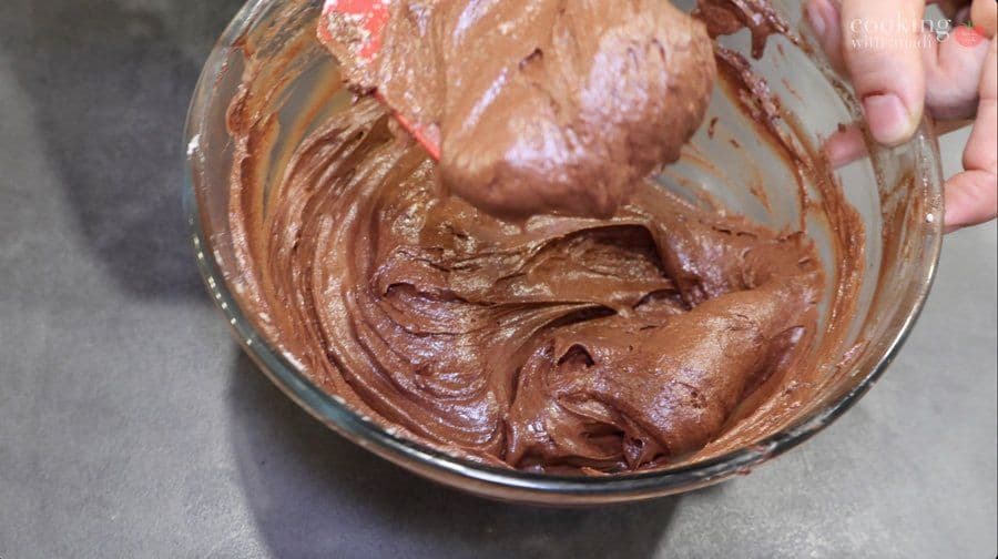 Grainy mousse using unsweetened chocolate.
