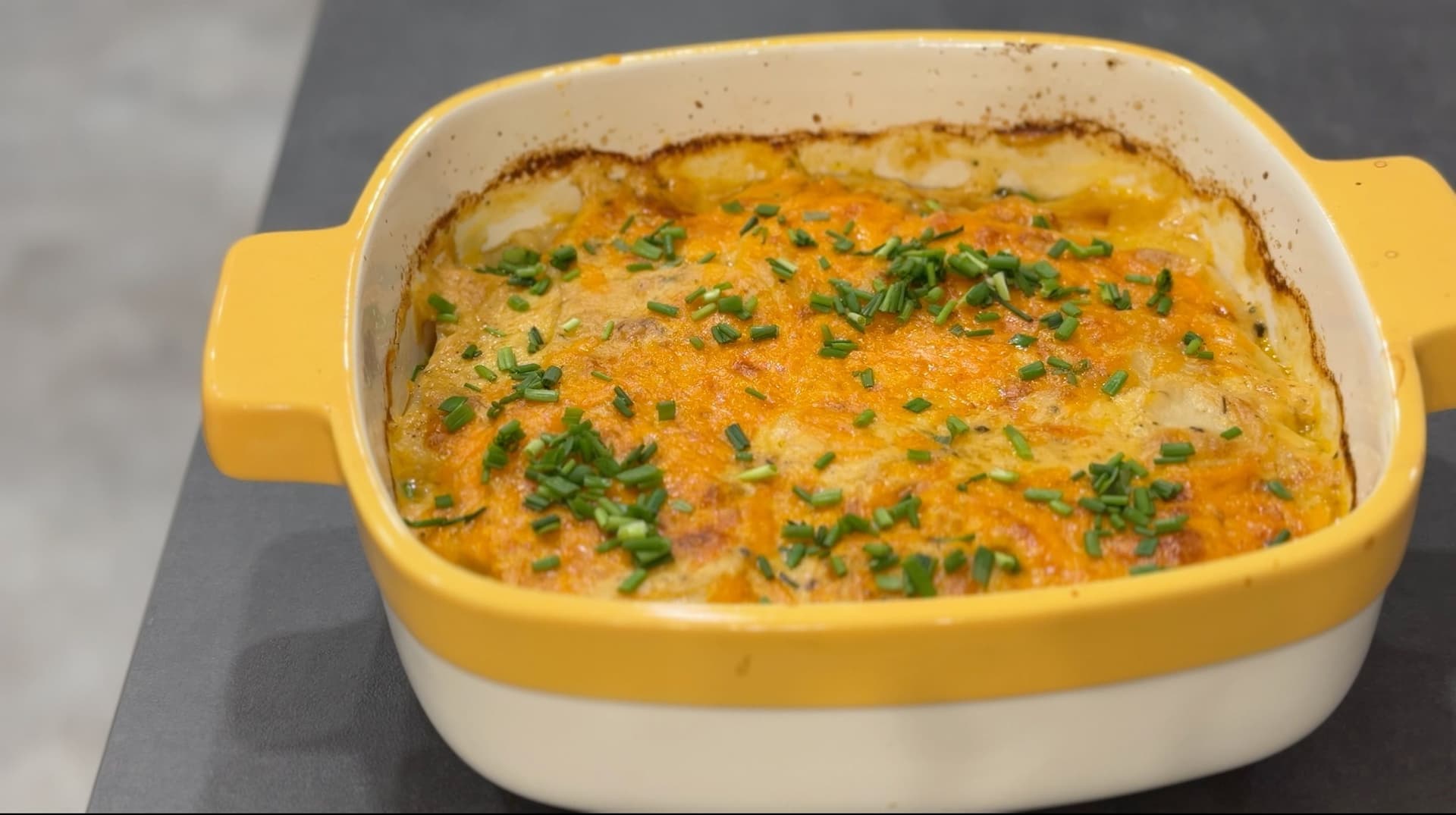 The Ultimate Cheesy Scalloped Potatoes Recipe